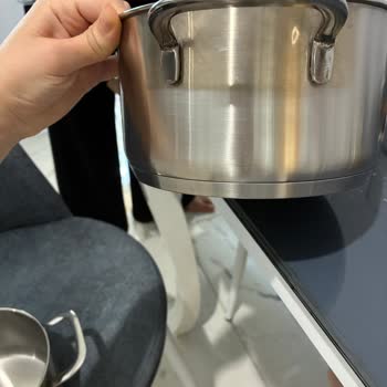 Karaca Züccaciye Sözde Garantili Çelik Tencere Setinde Kızarma Ve Mağaza İade Süreci Sorunları