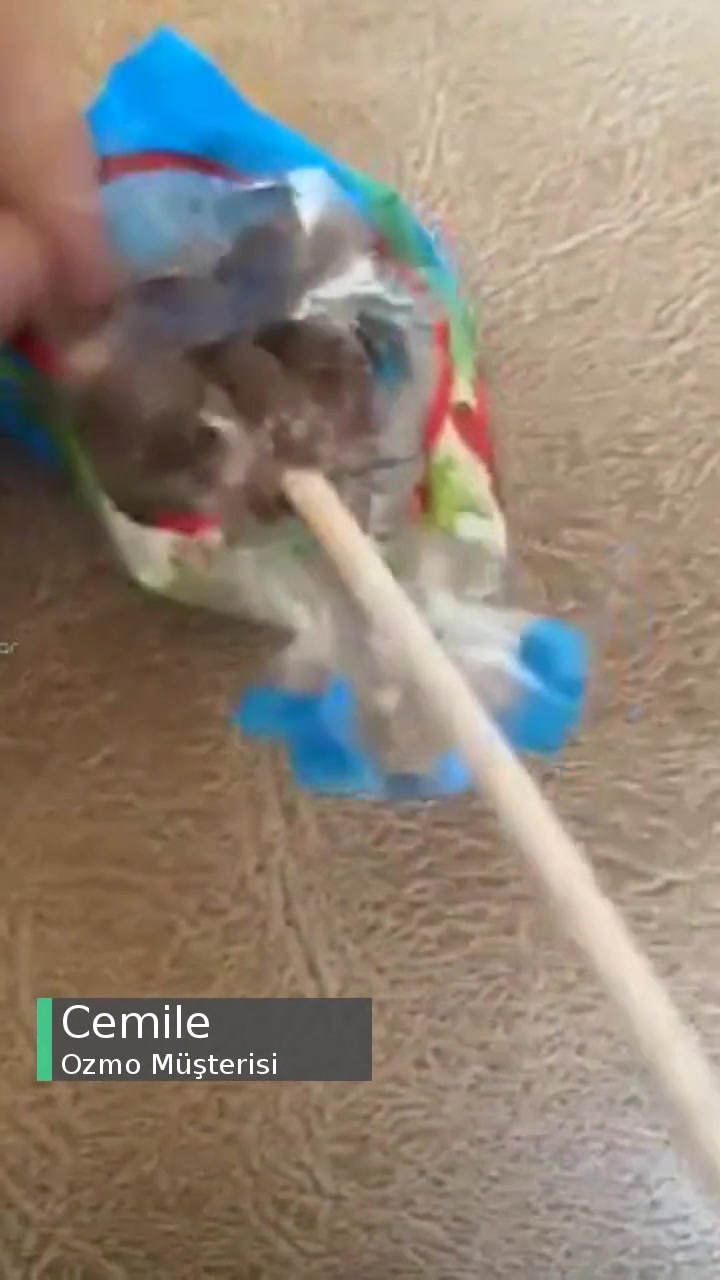 Ozmo Tarihi Geçmiş Çikolata videonun kapak resmi