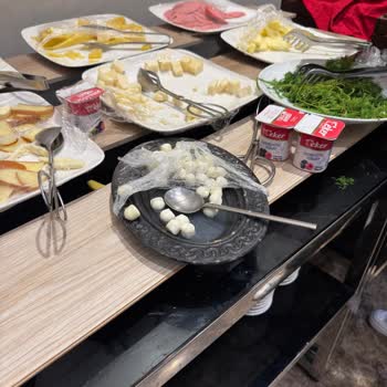 Dedeman Kartepe Mutfak Hijyeni Ve Gıda Güvenliği Koşullarının Denetlenmesini Talep Ediyorum