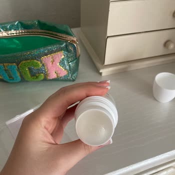 Hijyenik Olmayan Siveno Roll On Ürünü Satışı Memnuniyetsizliğe Neden Oldu