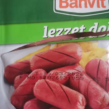 Şok Market’ten Aldığım Banvit Sosisinde Küf Ve Sağlık Endişesi