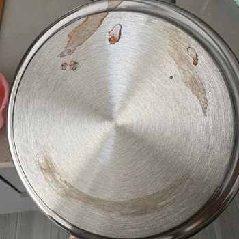 Bulaşık Makinesindeki Pas Lekeleri Ve Servis İlgisizliği