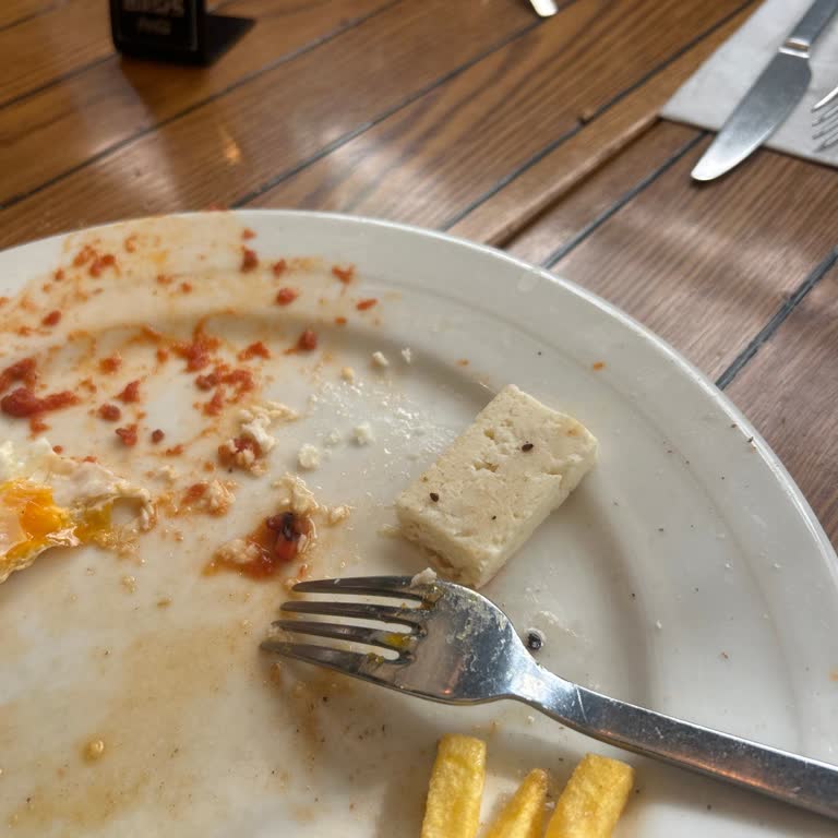 Midpoint’te Kahvaltı Servisi Çok Yavaş