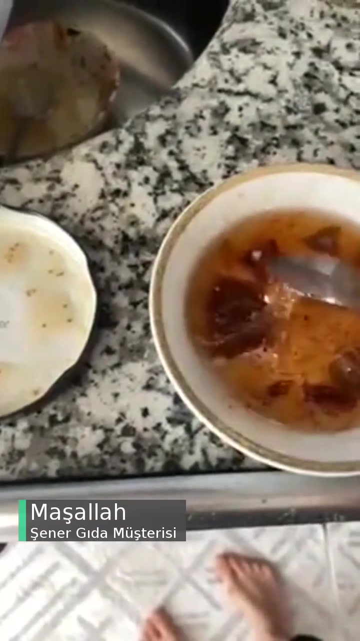 Şener Gıda Taş Gibi Şeyler Var İçinde! videonun kapak resmi