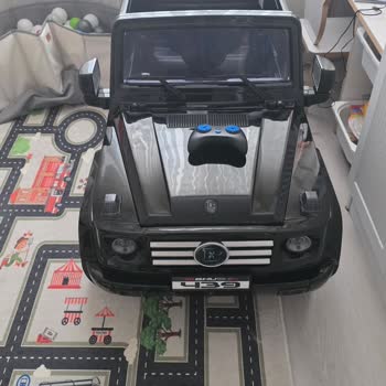 Kırık Akülü Araba Ve Hasarlı Bisiklet İçin Ürün Değişimi Ve İade Talebi