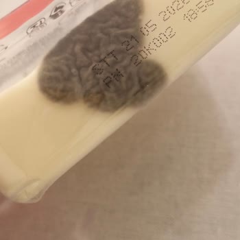 Açılmadan Küflenmiş Bahçıvan Dil Peyniri İçin Değişim Talebi