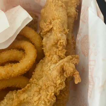 Popeyes Yalova Merkez Şubesinde Tavukta Kıl Tespit Edildi