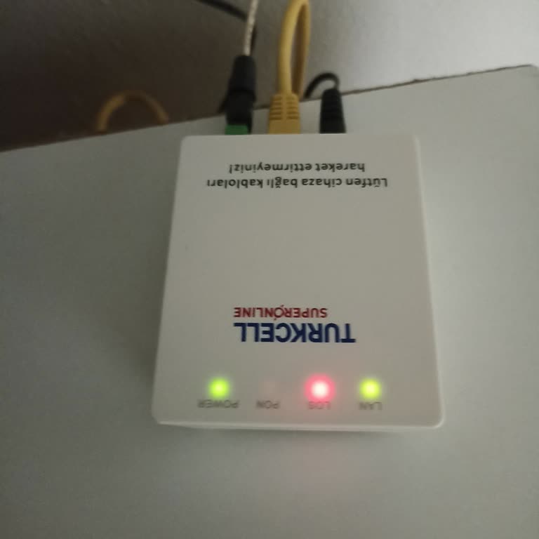 Superonline'da 3 Gün Süren Bina Genelinde İnternet Kesintisi Ve Çözüm Bekleyen Müşteri Mağduriyeti