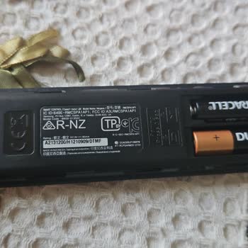 Samsung Uzaktan Kumandasının Pil Ömrü Aşırı Kısa, Ücretsiz Değişim Talebi