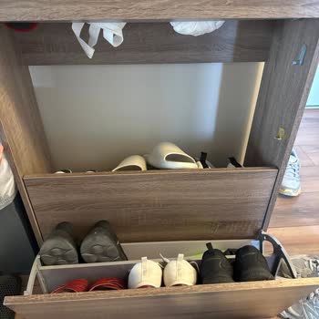 Koçtaş Adore Flat Duo Ayakkabılıkta Plastik Parçalar Kırılıyor Ve Yedek Parça Talep Ediliyor