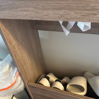 Koçtaş Adore Flat Duo Ayakkabılıkta Plastik Parçalar Kırılıyor Ve Yedek Parça Talep Ediliyor