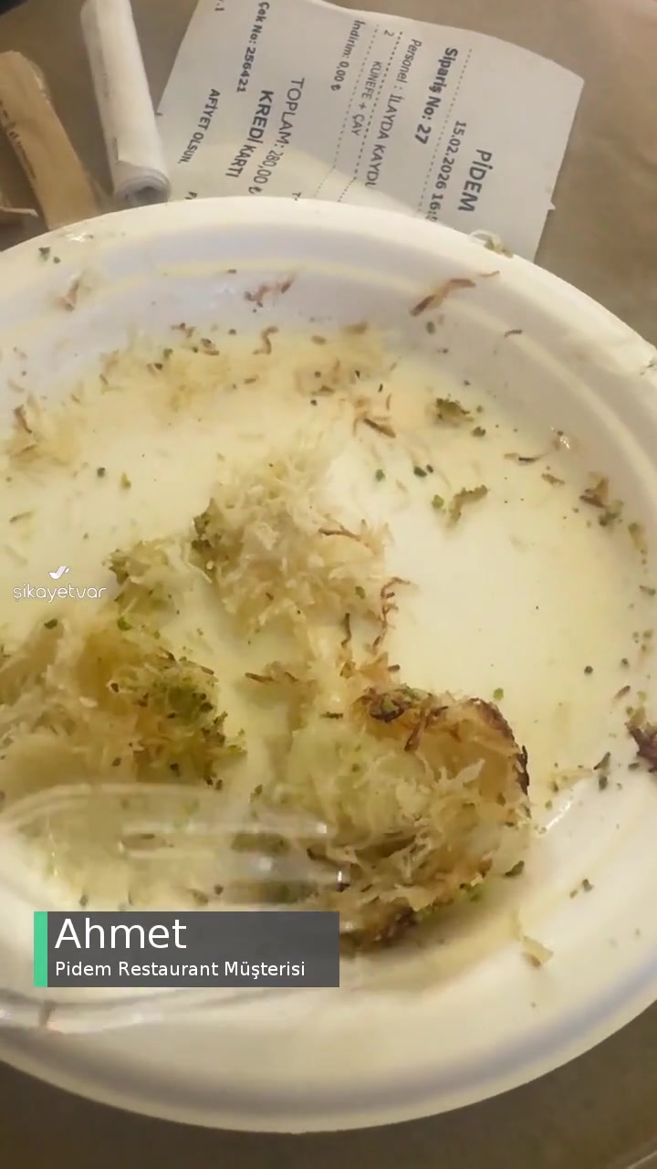 Pidem Restaurant Künefe Soğuk, Bayat, Şerbetsiz! videonun kapak resmi