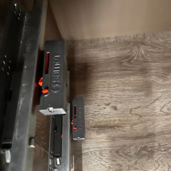 Samet Smart Slide Tüm Çekmece Mekanizmaları Arızalı Ve Yedek Parça Bulunamıyor