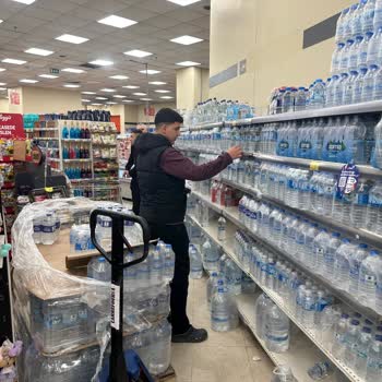 Carrefour Güngören Mağazasında Güvenlik Kurallarını İhlal Eden Ve Müşteriye Kaba Davranan Personel