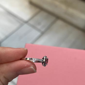 Pandora Yüzüğüm Anında Kırıldı Ve Mağaza Sorumluluk Reddi