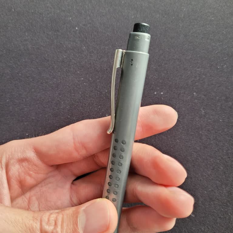 Faber Castell Uçlu Kalemlerde Paslanma, Kapak Kaybı Ve Uç Kaçması