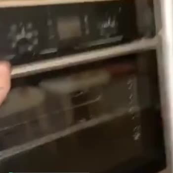 Samsung Fırın Kendi Kendine Kapanıyor