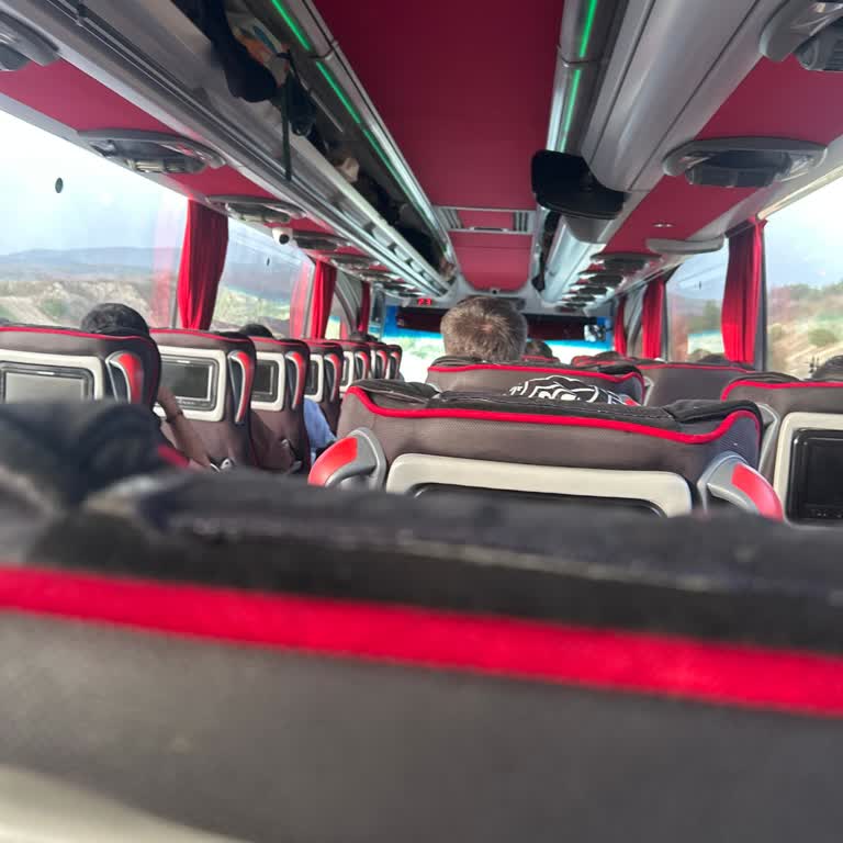 Otobüste 55 Derecelik Sıcaklık Ve Muavinsiz Hizmet