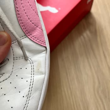 Deichmann'da Puma Ayakkabısının Üç Ayda Yırtılması Ve Kalite Şikayeti