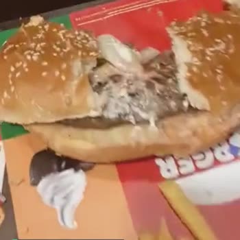 Burger King Ekmeği Çok Kötü