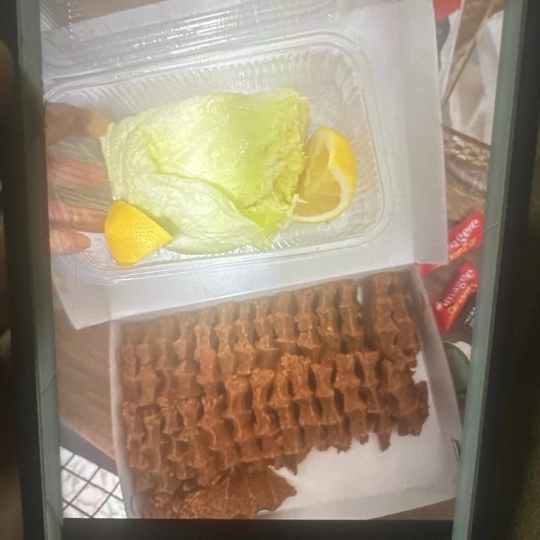 Komagene Kars Şubesinde Marul Ve Sos Miktarı Azaldı