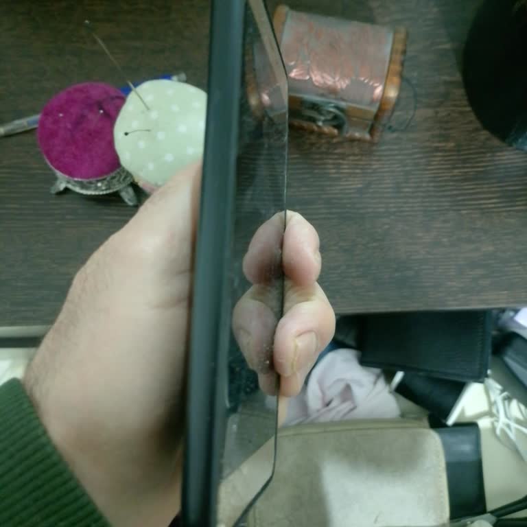 Şebeke Ve Isınma Sorunlu Reeder Telefonu İçin Ücretsiz Değişim Talebi