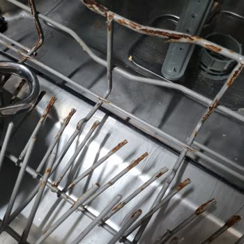 Franke Bulaşık Makinesi Sepetlerinde Sürekli Çürüme, Küflenme ve Kırılma