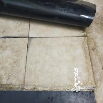 Kablo Net’in Hatalı Kablo Dolabı Montajı Gider Borusunu Delerek 5 Bin TL Masrafa Yol Açtı