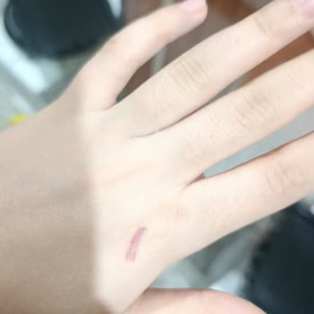 Gratis Online Mağazasında Ayıplı Renk Solan Eyeliner İçin İade Talebi