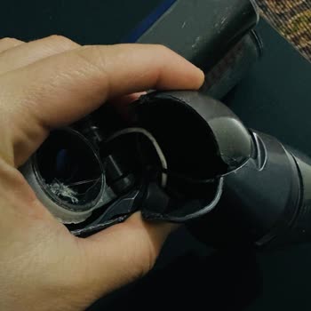 Dyson V10 Süpürge Başlığı Ani Kırıldı, Garanti Değişimi Talebi