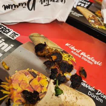 Usta Dönerci'de Yanmış Adana Dürümler Ve İade Talebi