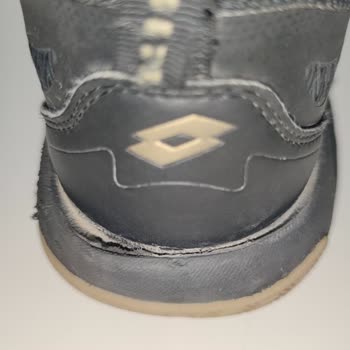 Çocuk Ayakkabısında Üretim Hatası Tespiti İçin Fiziksel İnceleme Talebi