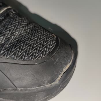 Çocuk Ayakkabısında Üretim Hatası Tespiti İçin Fiziksel İnceleme Talebi