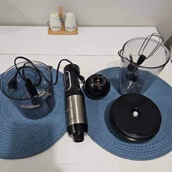 Blender Setinin Plastik Parçaları Kırıldı Ve Çalışmaz Hale Geldi