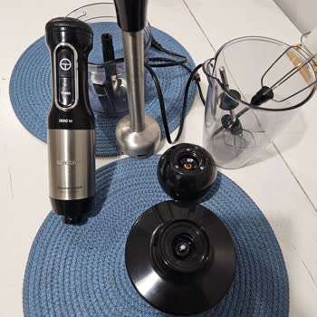 Blender Setinin Plastik Parçaları Kırıldı Ve Çalışmaz Hale Geldi