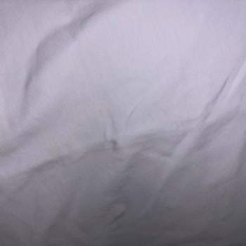 Lufian’dan Kullanılmış Ve Lekeli Tişörtler Aldım, Tam İade Talep Ediyorum