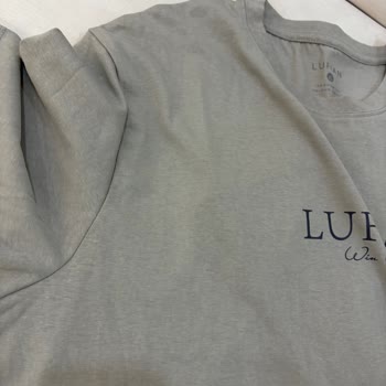 Lufian’dan Kullanılmış Ve Lekeli Tişörtler Aldım, Tam İade Talep Ediyorum