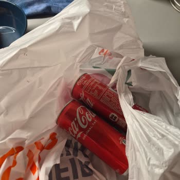 Yanlış Renk Paspas Ve Şişen Kolalar İçin Cevapsız Şikayet