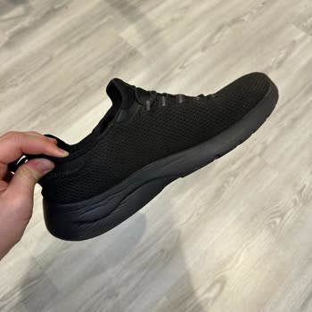 Skechers Dynamight İç Taban Kopması Ve Mağaza İnceleme Sorunu