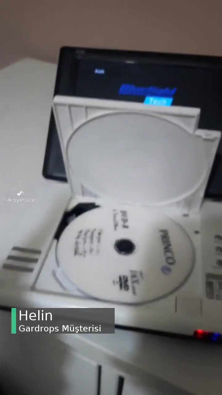 Gardrops Bozuk Olan CD Oynatıcısı videonun kapak resmi