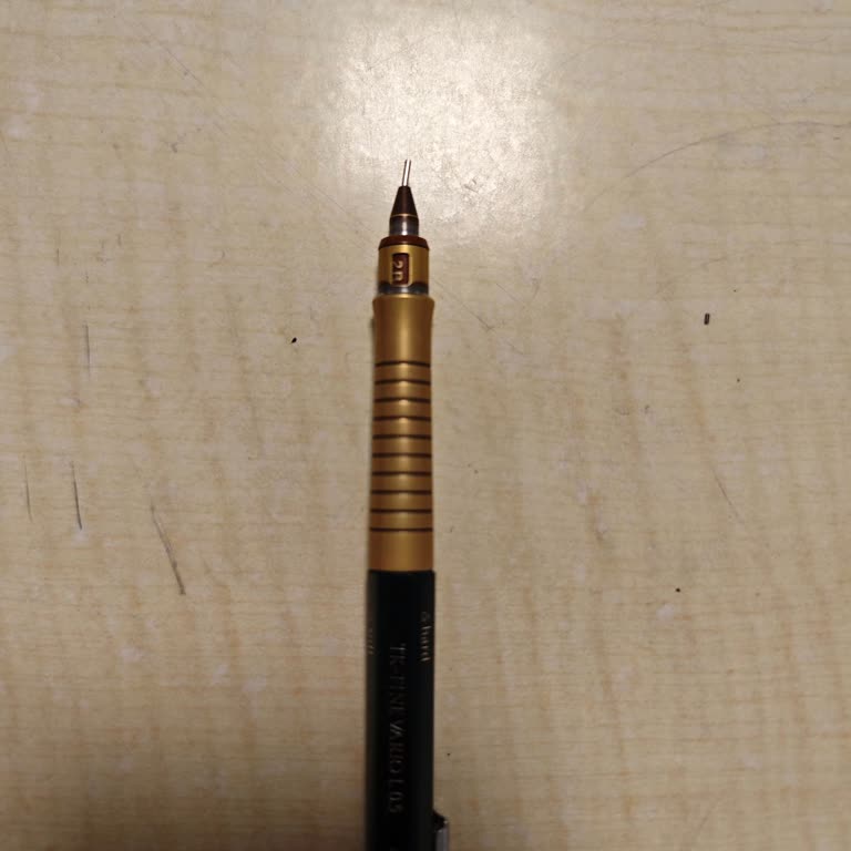 Metal Uç Parçası Bulunamayan Faber Castell Kalem Kullanılamaz Duruma Geldi