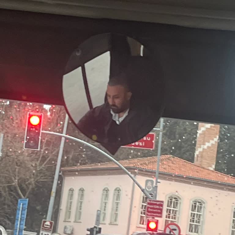 İETT Şoförünün Saygısız Ve Kaba Davranışı Yolcuları Mağdur Etti