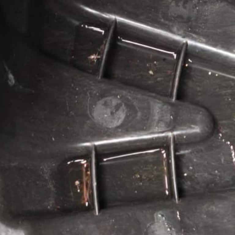 Renault Megane 4'te Bagaj Su Alması Ve Ekran Sorunu Yetkili Servisten Yardım Alınamıyor