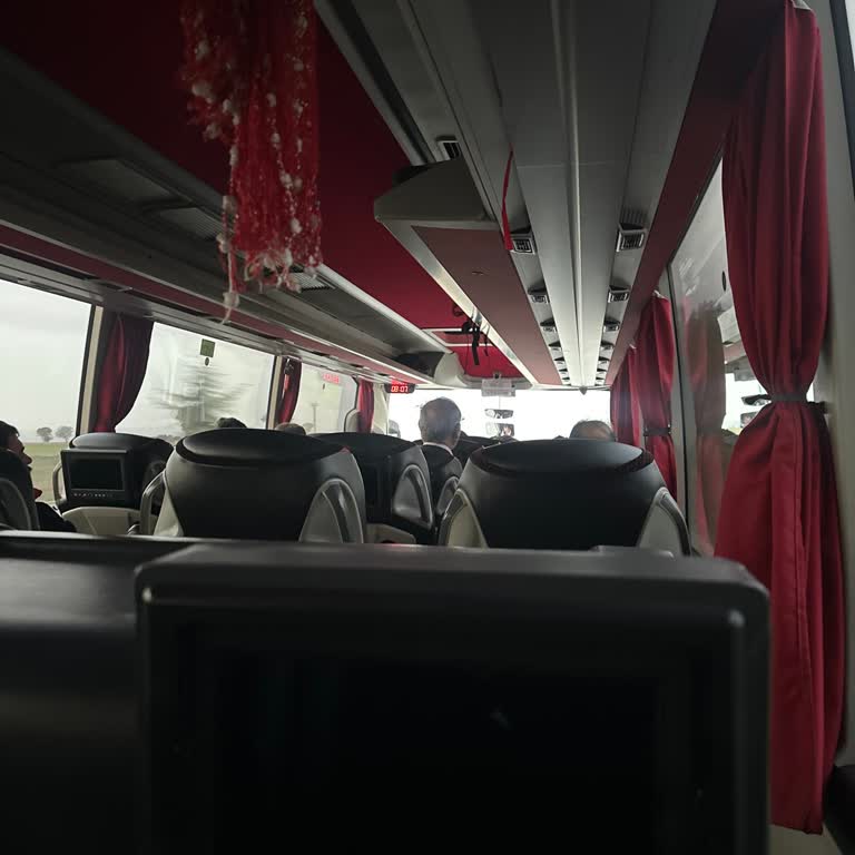 Gecikmeli Başlayan Seferde Molasız Ve Havasız Otobüs Şikayeti