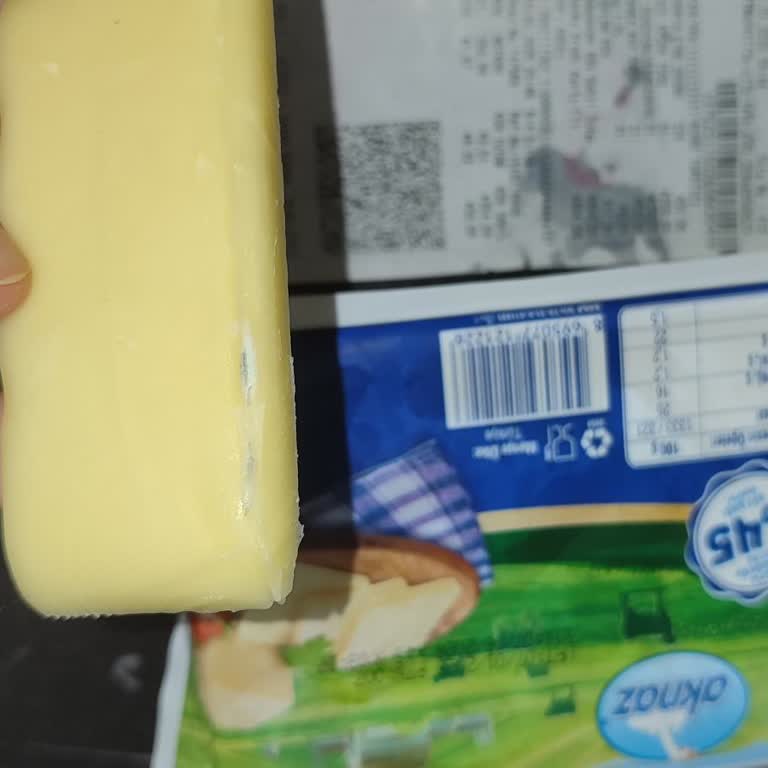 BİM Market Kaşar Peynirinde Küf Problemi
