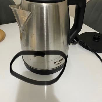 Ayıplı Elektrikli Çaydanlık İlk Kullanımda Su Kaçırdı, Mağaza Yardımsız, Değişim Talebi