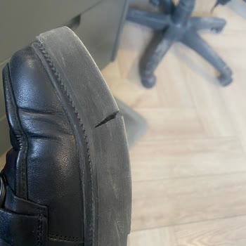 Hotiç Loafer Ayakkabısında Üretim Hatası Ve İade Talebi