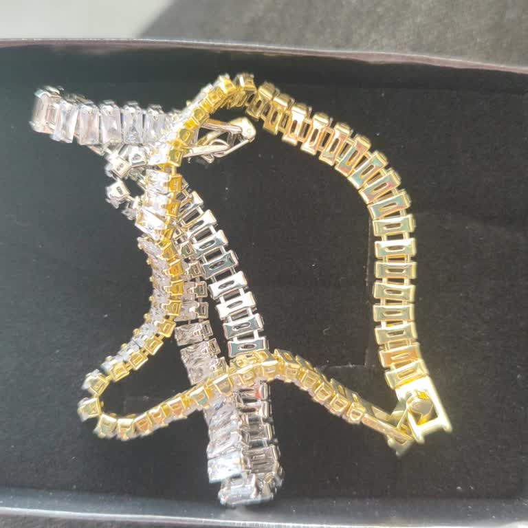 Yanlış Gönderilen Bileklikler İçin İade Ve Tam Geri Ödeme Talebi