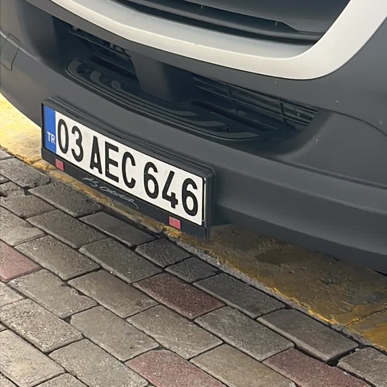 Şoförün Kaba Tavrı Ve Haksız 100 TL Zarf Ücreti