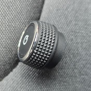 Skoda'da Multimedya Tuşu Kırıldı, Garanti Reddi Ve 150 Bin TL'lik Tam Ekran Değişimi